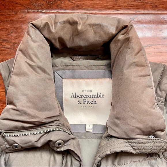 Abercrombie & Fitch Puffy Down Vest - Size Small - Picture 8 of 11